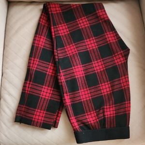 Talbots Red And Black Plaid Pants Size 2
